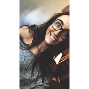 Meet your Posher, Haleigh