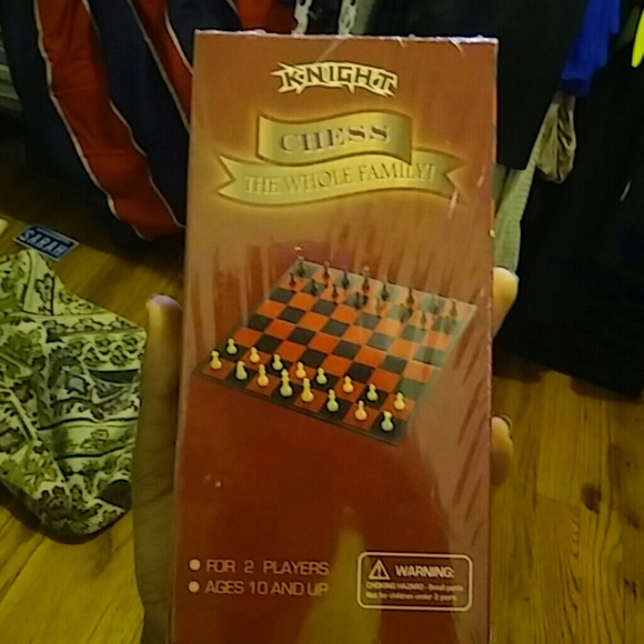 Miniature chess game