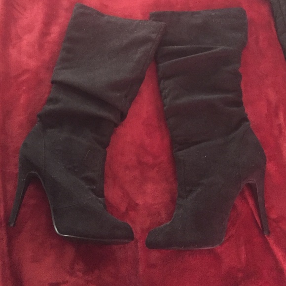 Tall black boots. Size 8