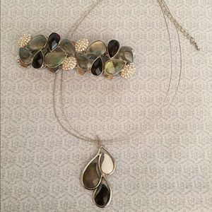 Striking Sophia Bracelet and Necklace