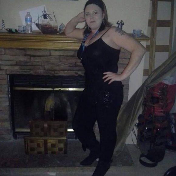 Meet your Posher, Tonya - Picture 1 of 1