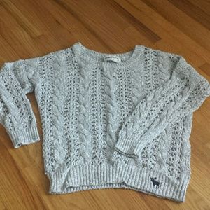 Abercrombie light gray sweater