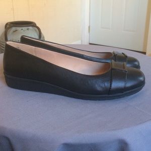 Easy spirit Jivanya buckle flat size 8.5