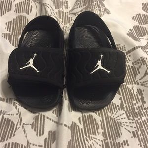 Toddler Jordan sandals