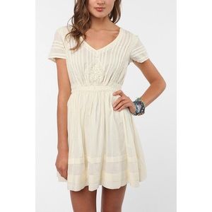 Urban Outfitters Thistlepearl dress. NWOT