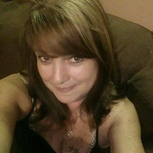 Meet your Posher, Charlotte