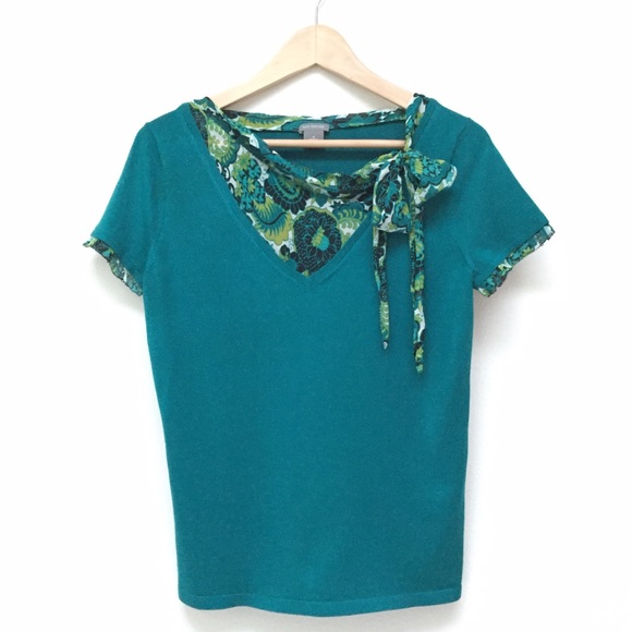 Sweater w/Scarf Detail