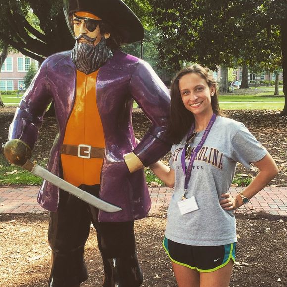 Meet your Posher, Samantha - Picture 1 of 1