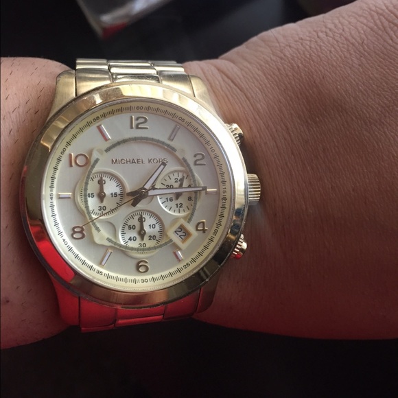 Authentic Micheal Kors Oversized watch -Gold