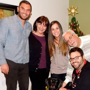 Meet your Posher, Iris