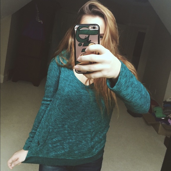 [SOLD] Volcom Blue Sweater - Picture 2 of 2