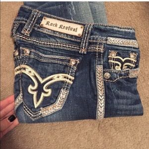 ROCK REVIVAL JEANS