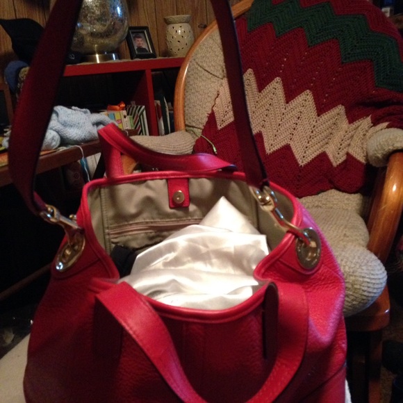 Coach pebbled red leather tote - Picture 4 of 4