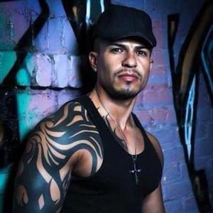 Meet your Posher, Julio