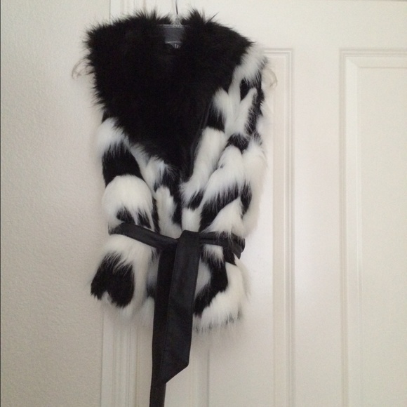 Bebe faux fur vest