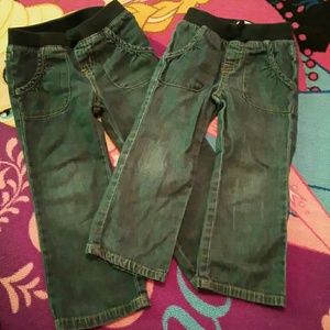 2 pair of 3t jeans