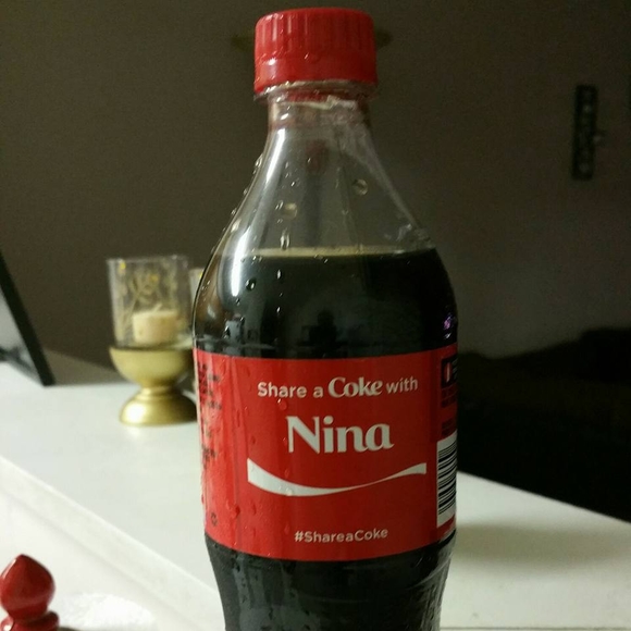 Meet your Posher, Tenina