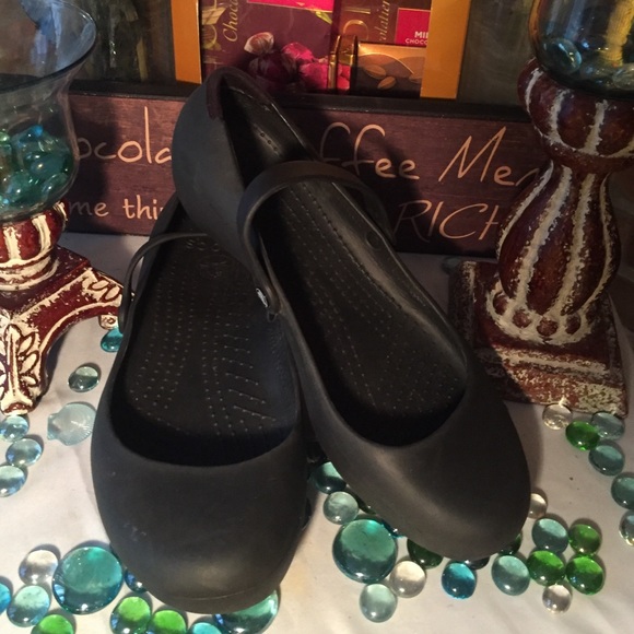 Crocs Flats - Picture 3 of 4