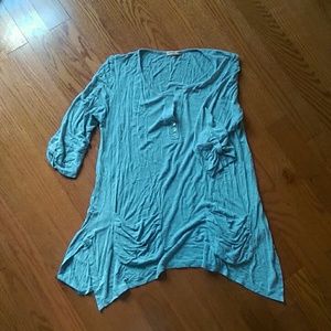 Grey loose 3/4 sleeve shirt