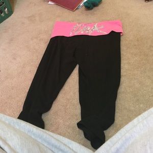 cropped leggings from pink worn once or twice