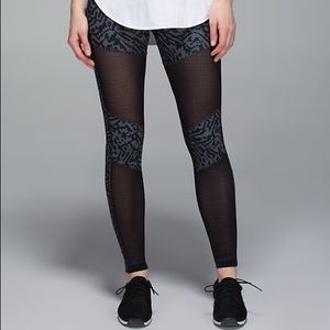 Lululemon Hot to Street Pant