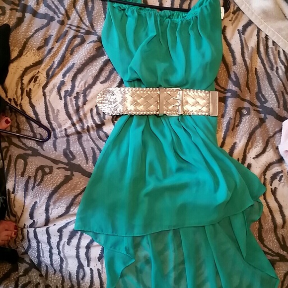 Emerald green high-low dress.
