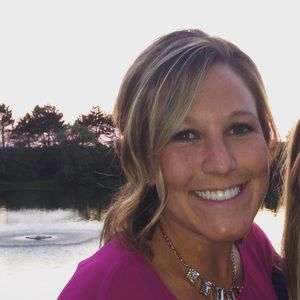 Meet your Posher, Leah