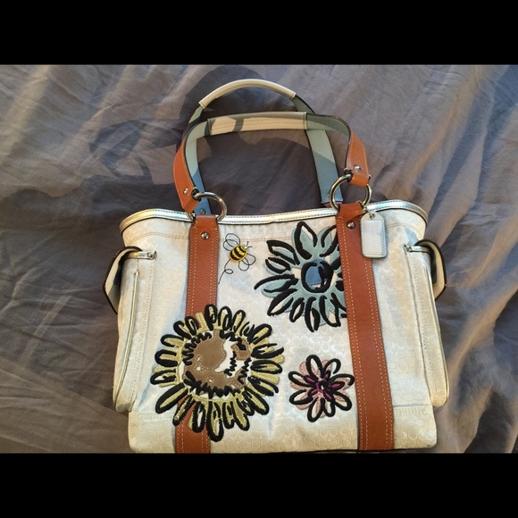 Coach springtime handbag - pristine condition