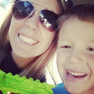 Meet your Posher, Mindi