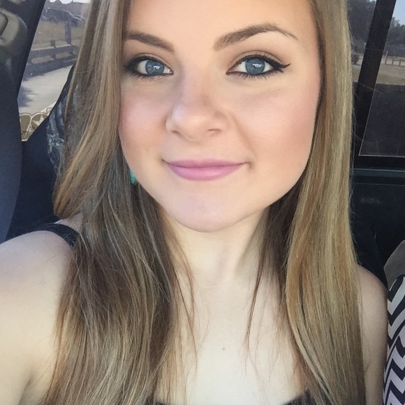 Meet your Posher, Karli