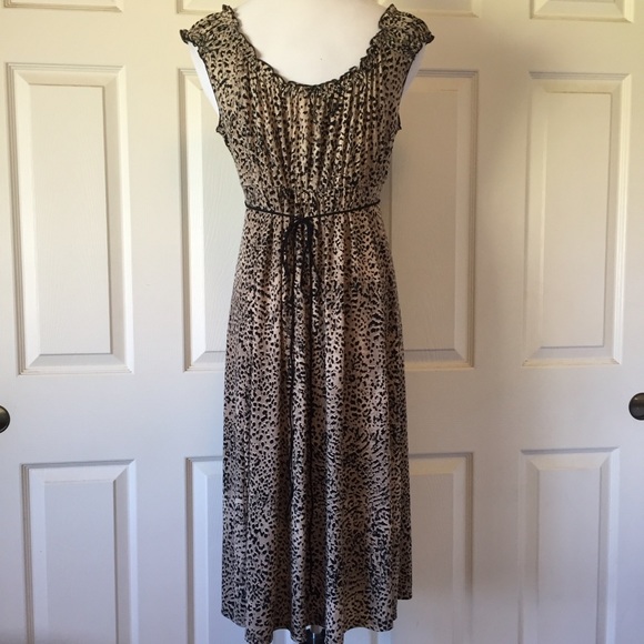 Sold in bundle. - Picture 2 of 4