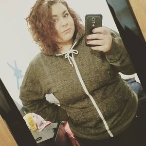 Meet your Posher, Gina