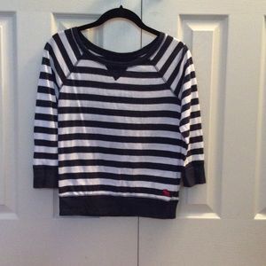 Abercrombie and Fitch 3/4 length shirt