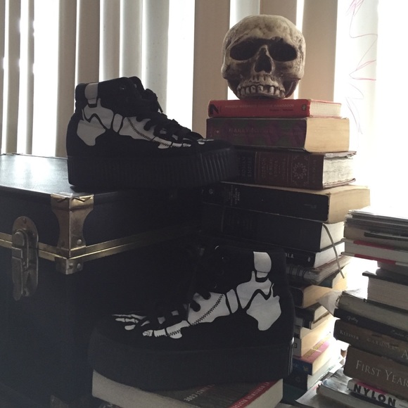 Jeffery Campbell Skull Print Hiya Sneaker