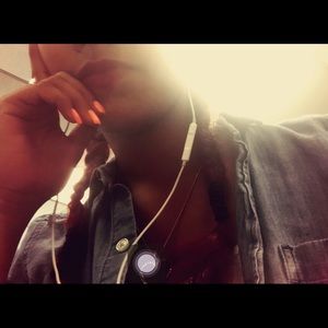 Meet your Posher, Destiny