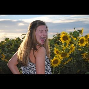 Meet your Posher, Emma