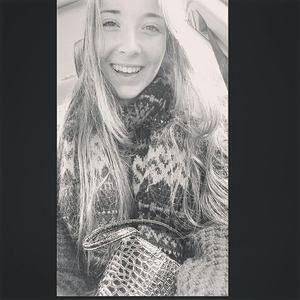 Meet your Posher, Kayla