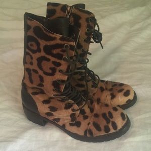 Donald J. Pliner SIGNATURE Combat Boots