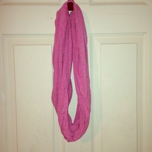 Infinity scarf