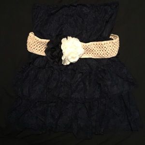 Blue strapless dress shirt