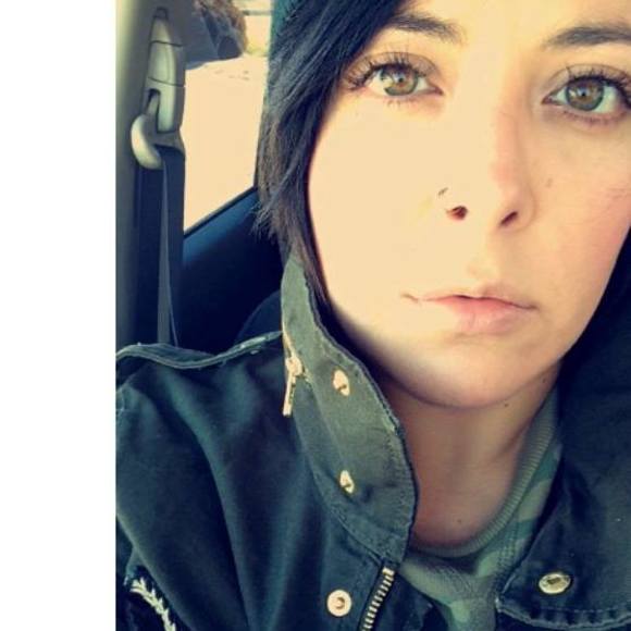 Meet your Posher, Angie