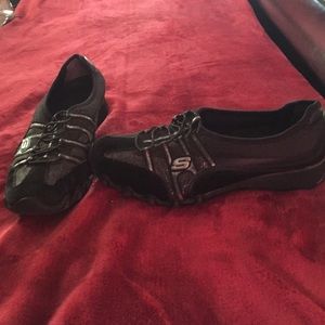 Sketchers size 9