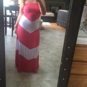 Strapless maxi