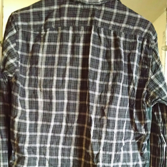 Fall Essential H&M flannel - Picture 2 of 3
