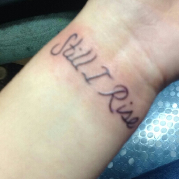 Meet your Posher, Brandi - Picture 2 of 4