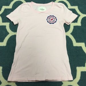 Light pink t-shirt!