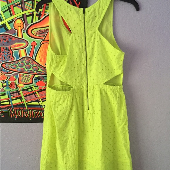 Skater dress - Picture 2 of 4