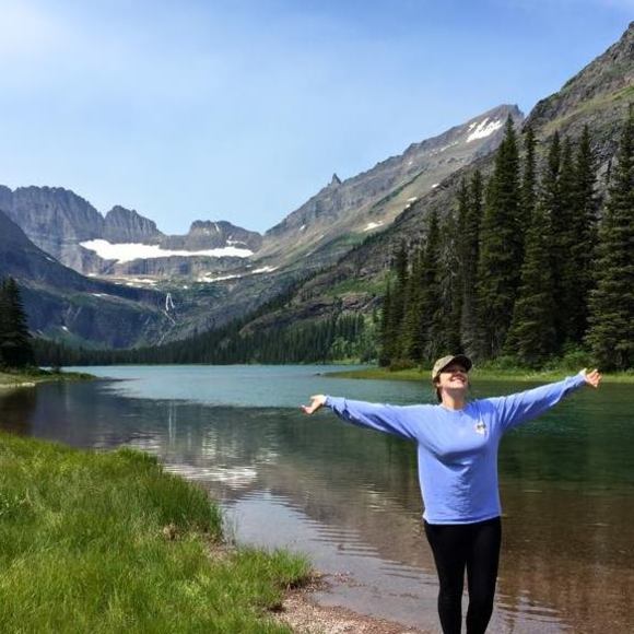 Meet your Posher, Abigail