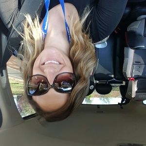 Meet your Posher, Jocelyn