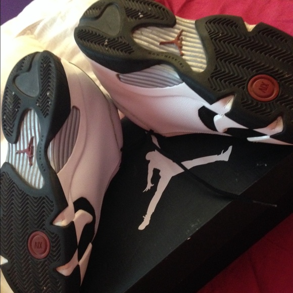 SOLD - Picture 3 of 4